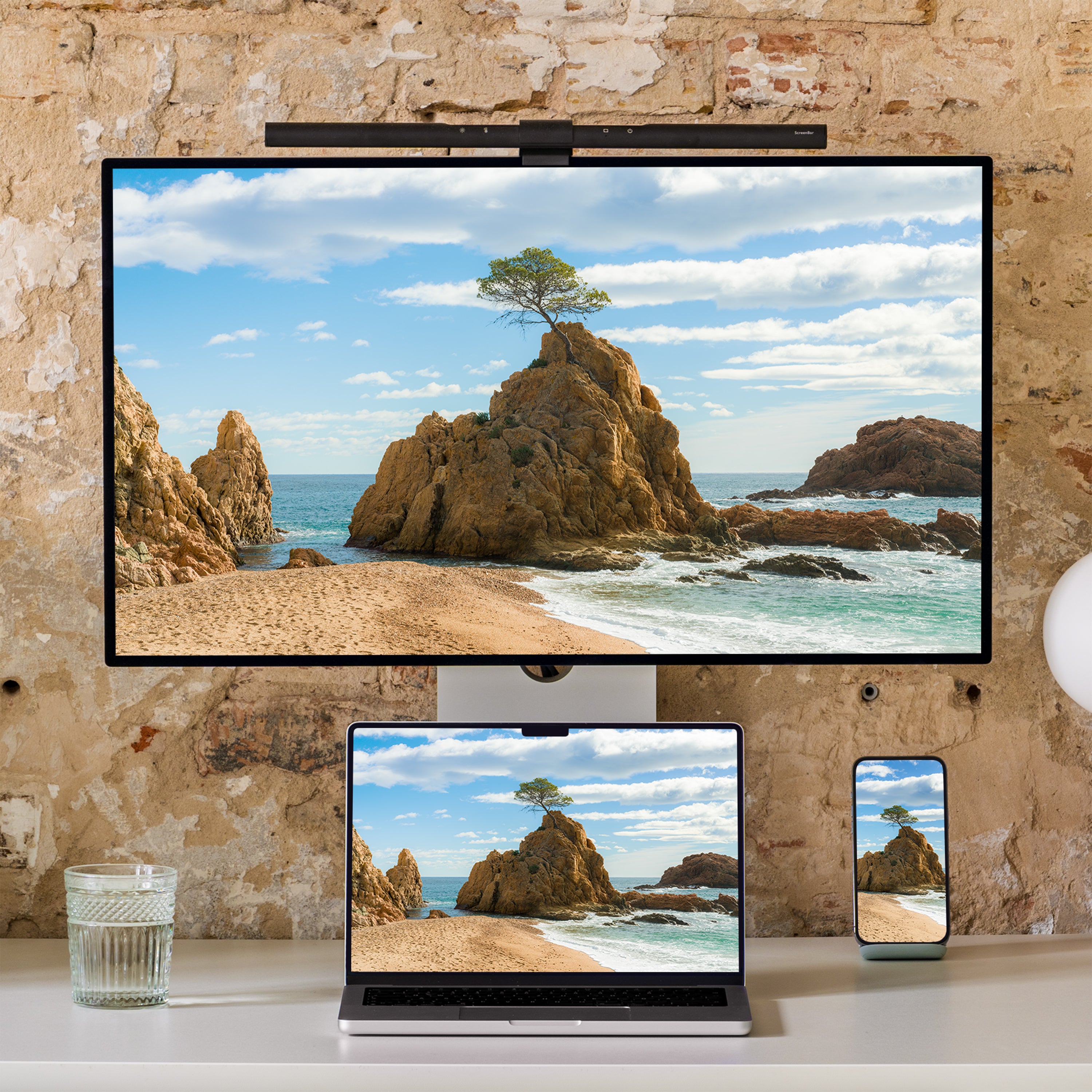 Dynamischer Wallpaper Brava